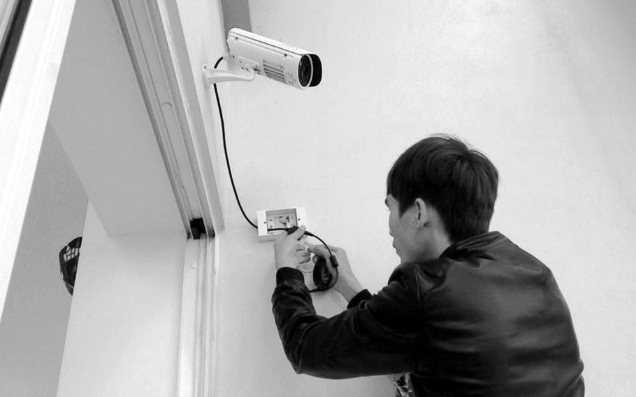 camera an ninh gia đình bị xâm nhập nên làm gì